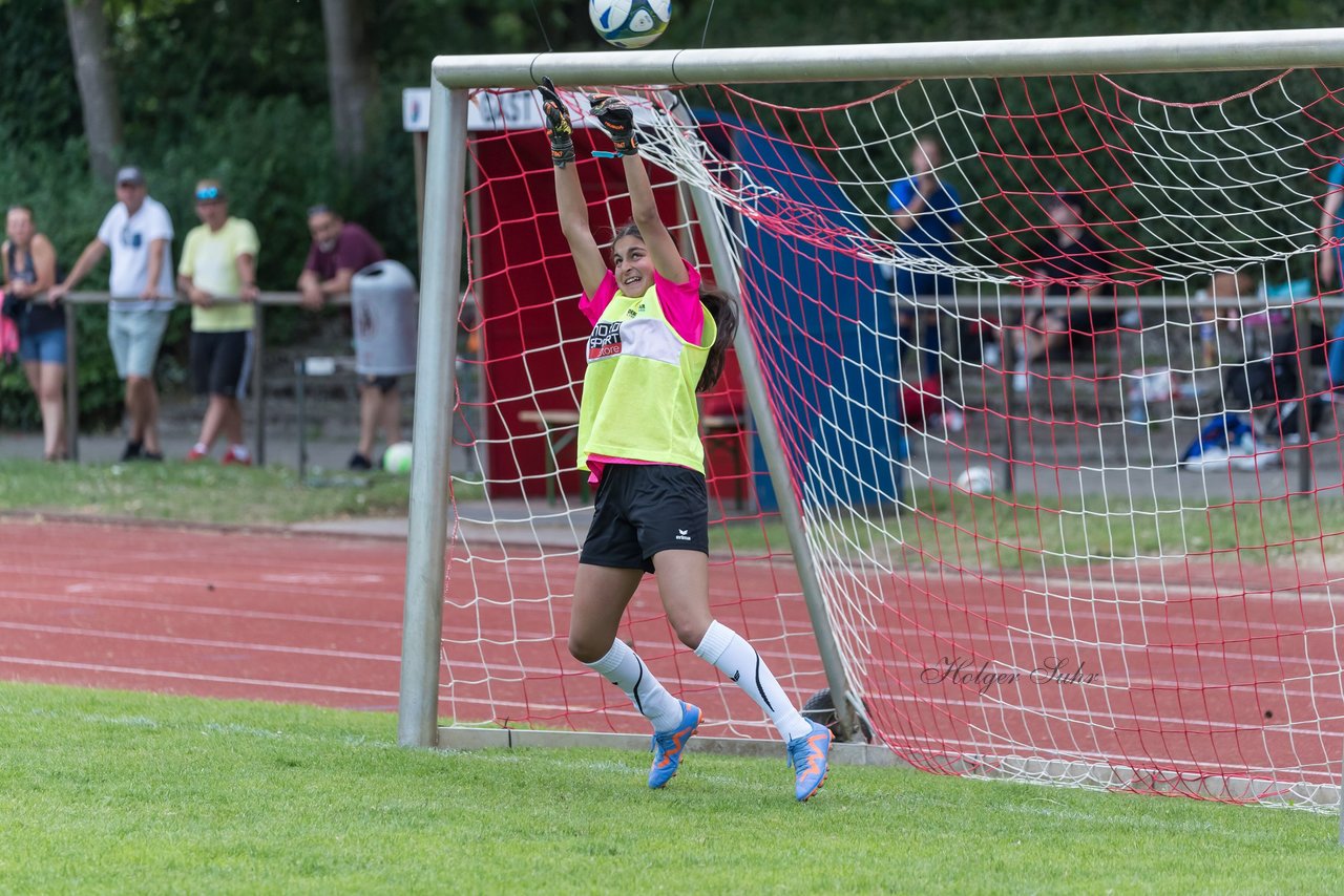 Bild 305 - Loewinnen Cup